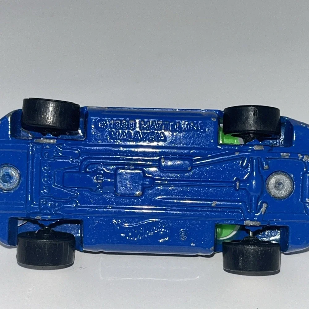 Hot Wheels 1990 Blue Extreme Wakeboarding Convertible Malaysia Loose Diecast Car